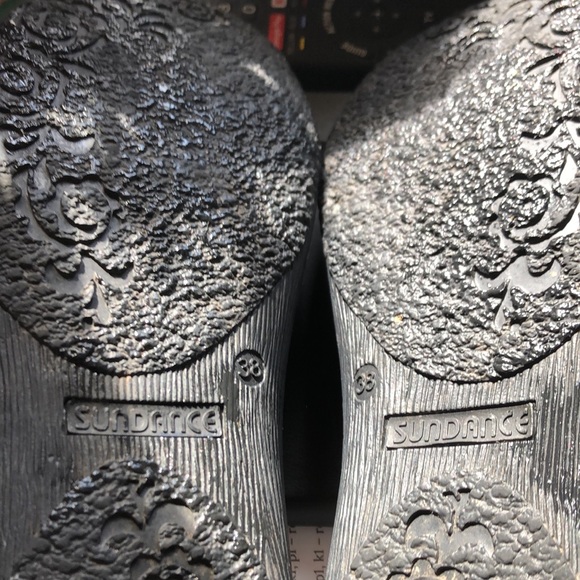 Sundance Blooms Women’s size 38 US size 7 Tan slip on Loafers - Picture 12 of 12